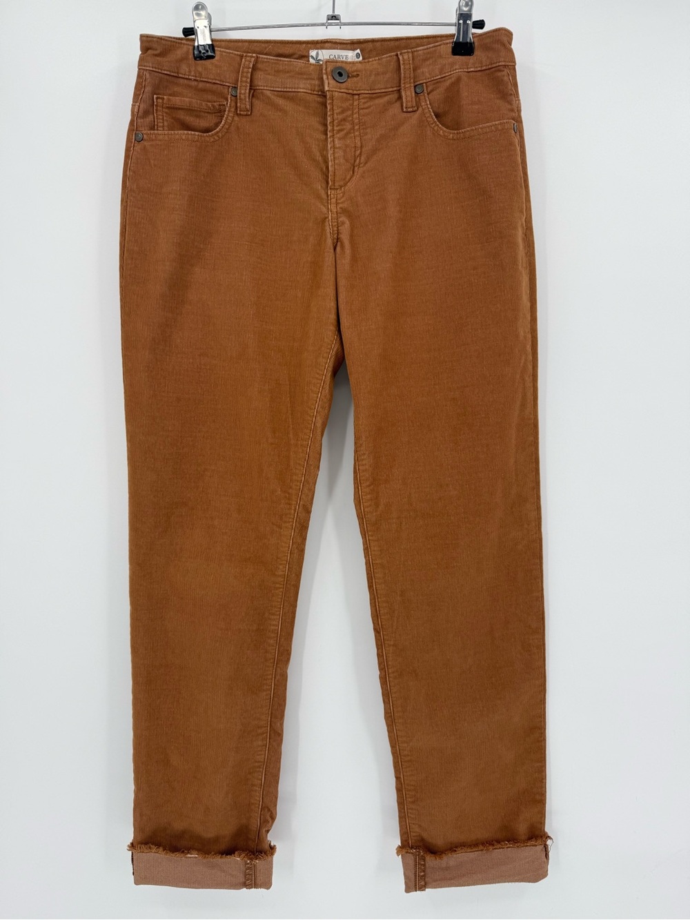 Carve Designs Carson Cord Mid Rise Boyfriend Pant Raw Hem in Cocoa Brown Size 2